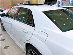 کرایسلەر 300